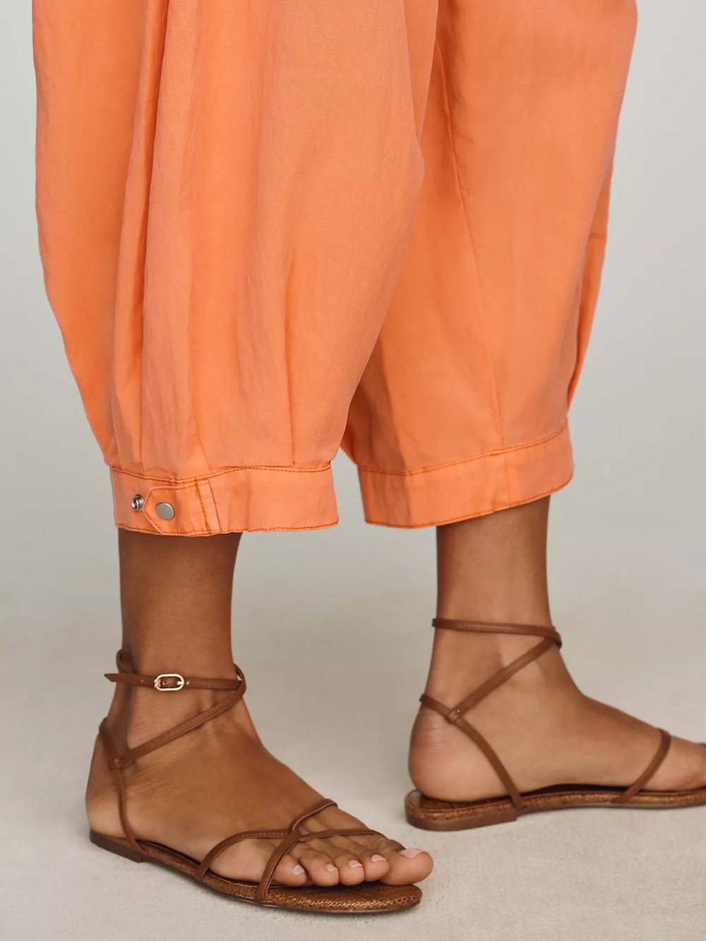 Pilcro Balloon Jogger Pants NWT - Picture 3 of 15